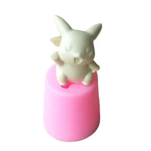 Load image into Gallery viewer, Pokemon Pikachu 3D Silikon Form für Kuchen oder Torten Deko