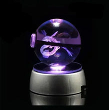 Lade das Bild in den Galerie-Viewer, Kristall Pokeball mit 3D Effekt Realxo Mewtu Pikachu uvm. kaufen