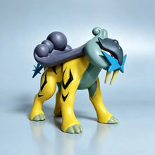 Load image into Gallery viewer, Detailreiche Suicune, Entei oder Raikou Pokemon Figuren
