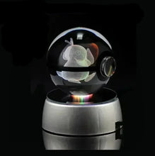 Lade das Bild in den Galerie-Viewer, Kristall Pokeball mit 3D Effekt Realxo Mewtu Pikachu uvm. kaufen