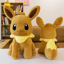 Lade das Bild in den Galerie-Viewer, Sitzendes XXL Evoli Eevee Plüsch Pokemon (40,50, 70 oder 90cm)