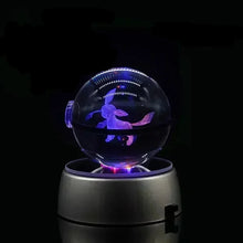 Lade das Bild in den Galerie-Viewer, Kristall Pokeball mit 3D Effekt Realxo Mewtu Pikachu uvm. kaufen
