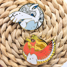 Load image into Gallery viewer, Lugia oder Ho-Oh Pin Anime Pokemon Brosche Anstecker