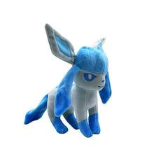 Load image into Gallery viewer, Glaziola / Glaceon Plüsch Pokemon (ca. 17cm) kaufen
