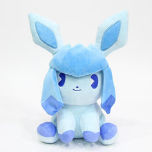Load image into Gallery viewer, Eevee / Evoli Kawaii Plüsch Pokemon (Vaporeon Espeon Umbreon Leafeon) kaufen