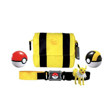 Load image into Gallery viewer, Pokemon Trainer Set mit Gürtel, Pokeball, Tasche und Figur kaufen