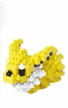 Load image into Gallery viewer, Mini Pokemon Baustein Figuren: Groudon Kyogre Rayquaza Sobble Scorbunny Grookey Chaneira uvm. kaufen