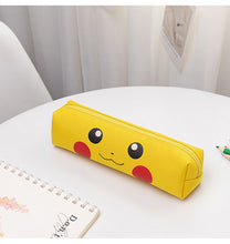 Load image into Gallery viewer, Pokemon Pikachu Canvas Federmappe / Federtasche kaufen