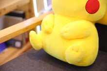 Load image into Gallery viewer, XXL Pikachu Kuscheltier (ca. 60cm) kaufen