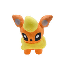 Lade das Bild in den Galerie-Viewer, Viele verschiedene Pokemon und Pokeball Plüschtiere zur Auswahl kaufen