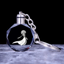 Lade das Bild in den Galerie-Viewer, Pokemon Kristall Anhänger mit 3D Effekt - viele Motive kaufen