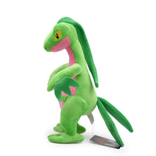 Lade das Bild in den Galerie-Viewer, Grovyle / Geckarbor Plüsch Pokemon (ca. 19cm / 33cm) kaufen