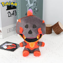 Lade das Bild in den Galerie-Viewer, Charcadet Knarbon Pokemon Stofftier (ca. 11cm)
