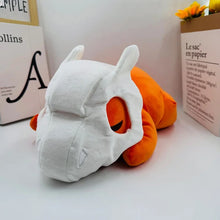 Load image into Gallery viewer, XXL Tragosso Cubone Plüsch Pokemon (ca. 45cm)
