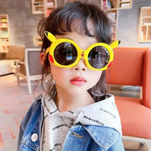 Load image into Gallery viewer, Pikachu Sonnenbrille für Kinder Fasching, Karneval, Sommer
