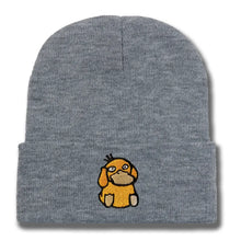 Load image into Gallery viewer, Süße Enton Psyduck Mützen Beanies für die kalte Jahreszeit in tollen Farben
