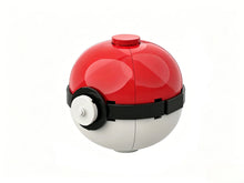 Lade das Bild in den Galerie-Viewer, Pokeball als Baustein-Spielzeug (ca. 7cm)
