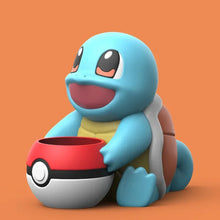 Load image into Gallery viewer, Schiggy Squirtle Figur mit Topf im Pokeball Look
