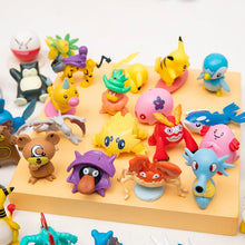 Lade das Bild in den Galerie-Viewer, 20 große (ca. 4-6cm) Pokemon Figuren in Geschenkbox
