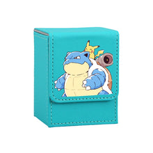 Lade das Bild in den Galerie-Viewer, Stabile Pokemon Sammelkarten Box in verschiedenen Motiven
