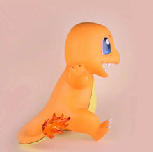 Lade das Bild in den Galerie-Viewer, Lebensgroßer Glumanda Charmander Pokemon (ca. 46cm)
