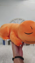 Load and play video in Gallery viewer, Süßes Glumanda XXL Pokemon Stofftier in Schlafpose (ca. 45cm)
