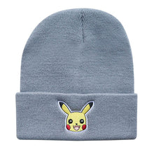 Lade das Bild in den Galerie-Viewer, Pikachu Pokemon Unisex Beanie Mütze verschiedene Motive kaufen
