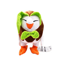 Lade das Bild in den Galerie-Viewer, Arboretoss / Dartrix Plüsch Pokemon Kuscheltier (ca. 23cm) kaufen
