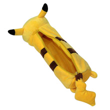 Load image into Gallery viewer, Pokemon Federtasche in verschiedenen Designs kaufen
