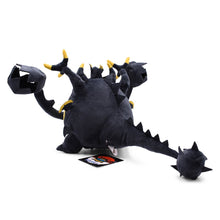 Lade das Bild in den Galerie-Viewer, Schlingking Guzzlord Plüsch Pokemon Kuscheltier (ca. 25cm) kaufen
