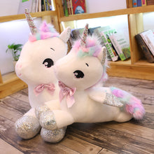 Lade das Bild in den Galerie-Viewer, Niedliches Kawaii Stofftier Einhorn (30-80cm) kaufen
