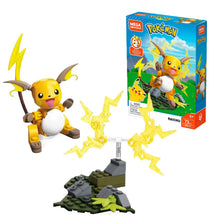 Lade das Bild in den Galerie-Viewer, Mega Construx Classic Pokemon Chimchar / Panflam - Pikachu Bausteine Set kaufen
