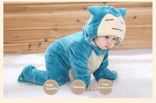 Load image into Gallery viewer, Pokemon Baby Pyjama Schlafanzug im süßen Relaxo Snorlax Look kaufen

