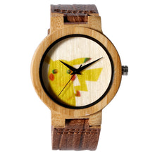 Load image into Gallery viewer, Pikachu Pokemon Bambus Holz Armbanduhr kaufen

