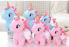 Load image into Gallery viewer, Zuckersüße Einhorn Kuscheltiere mit Herzchen Deko (25cm oder 30cm) kaufen
