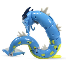Load image into Gallery viewer, Gyarados / Garados Spielzeug Figur mit Pokeball - Pokemon Spiel Set kaufen
