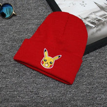 Lade das Bild in den Galerie-Viewer, Pikachu Pokemon Unisex Beanie Mütze verschiedene Motive kaufen
