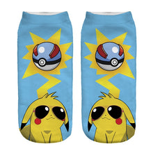 Lade das Bild in den Galerie-Viewer, Pokemon Sneaker Socken - One Size - viele Motive kaufen
