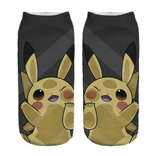 Lade das Bild in den Galerie-Viewer, Pokemon Sneaker Socken - One Size - viele Motive kaufen
