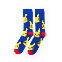 Load image into Gallery viewer, Pokemon Pikachu Socken in verschiedenen Looks kaufen
