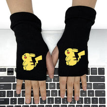 Lade das Bild in den Galerie-Viewer, Pokemon Handschuhe - verschiedene Motive &amp; Farben kaufen
