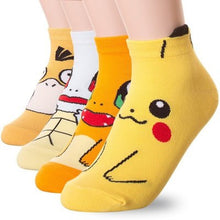 Lade das Bild in den Galerie-Viewer, Süße Pokemon Socken (Pikachu, Charmander, Enton oderSchiggy) kaufen
