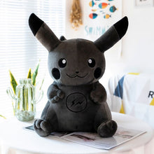 Lade das Bild in den Galerie-Viewer, Pikachu Plüsch Pokemon Figur in Schwarz kaufen
