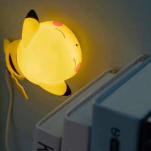 Lade das Bild in den Galerie-Viewer, Süßes Pikachu Nachtlicht Pokemon Lampe kaufen
