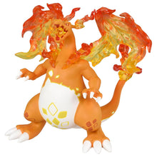 Load image into Gallery viewer, Gigamax Glurak Charizard Pokemon Moncolle Figur kaufen
