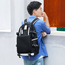 Lade das Bild in den Galerie-Viewer, Pokemon Rucksack mit USB - ideal für Laptops kaufen
