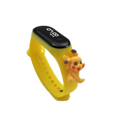 Lade das Bild in den Galerie-Viewer, Pokémon Pikachu Armband mit Digital Uhr für Kinder kaufen
