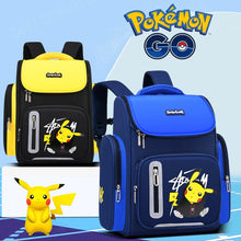 Lade das Bild in den Galerie-Viewer, Schul Rucksack mit Pikachu Pokemon Motiv kaufen
