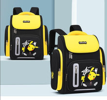 Lade das Bild in den Galerie-Viewer, Schul Rucksack mit Pikachu Pokemon Motiv kaufen
