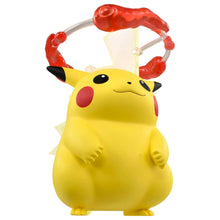 Load image into Gallery viewer, Dynamax Pikachu Sammel Figur aus der Moncolle Serie kaufen
